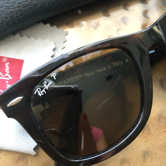 💯 Authentic Ray-Ban Wayfarer Sunglasses 😎 - Picture 5 of 6